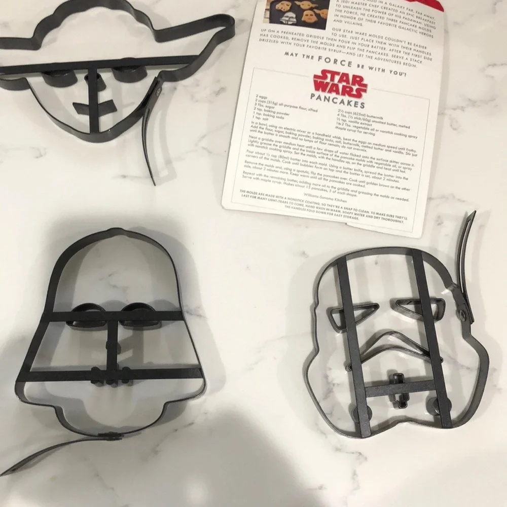 Williams Sonoma Star Wars Molds for Pancakes. 3 of them in bag.